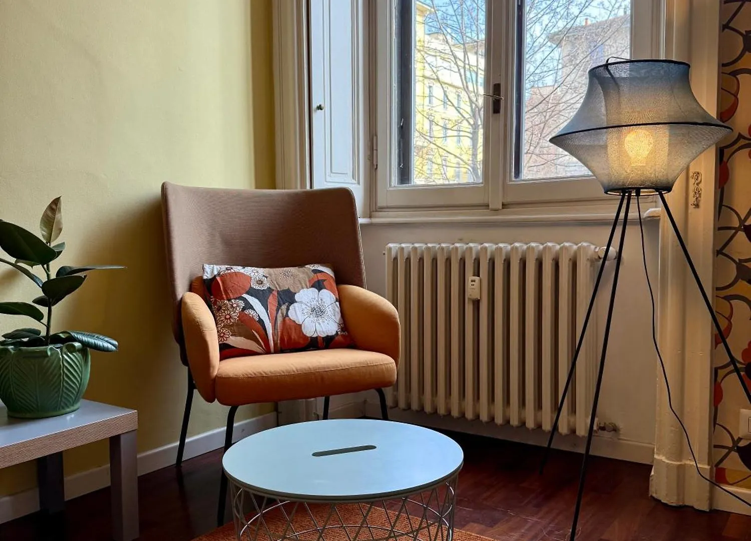 Lr Deluxe Apartments - San Babila Cozy Home Milan Italy