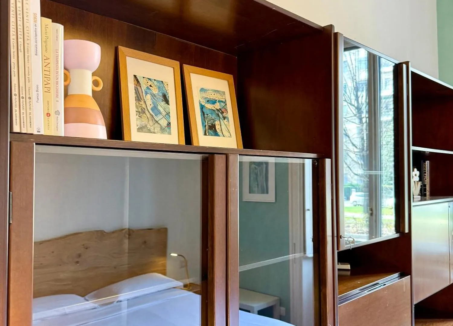 Lr Deluxe Apartments - San Babila Cozy Home Milan