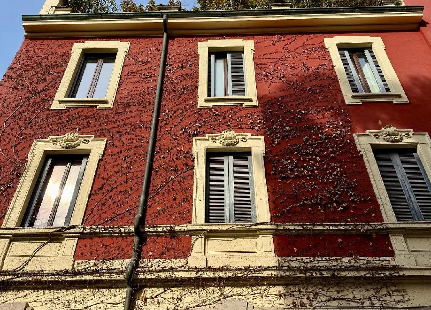 Lr Deluxe Apartments - San Babila Cozy Home Milan